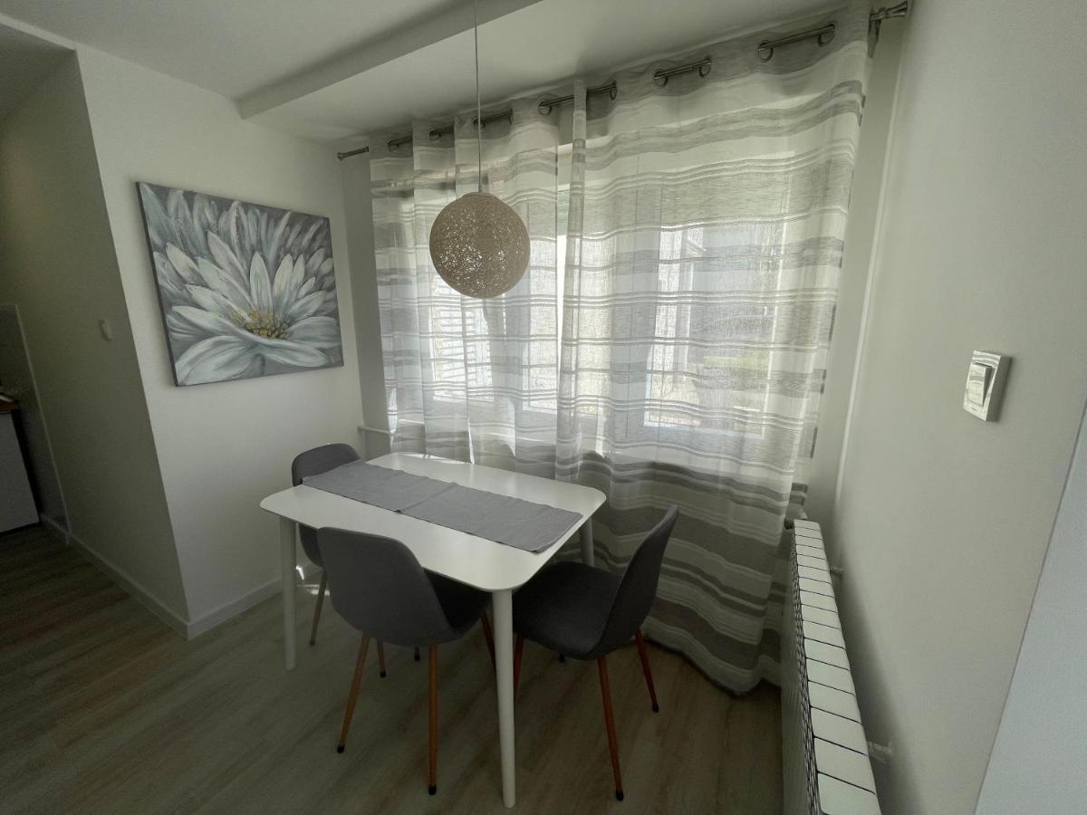Guest House Micin Водице Екстериор снимка