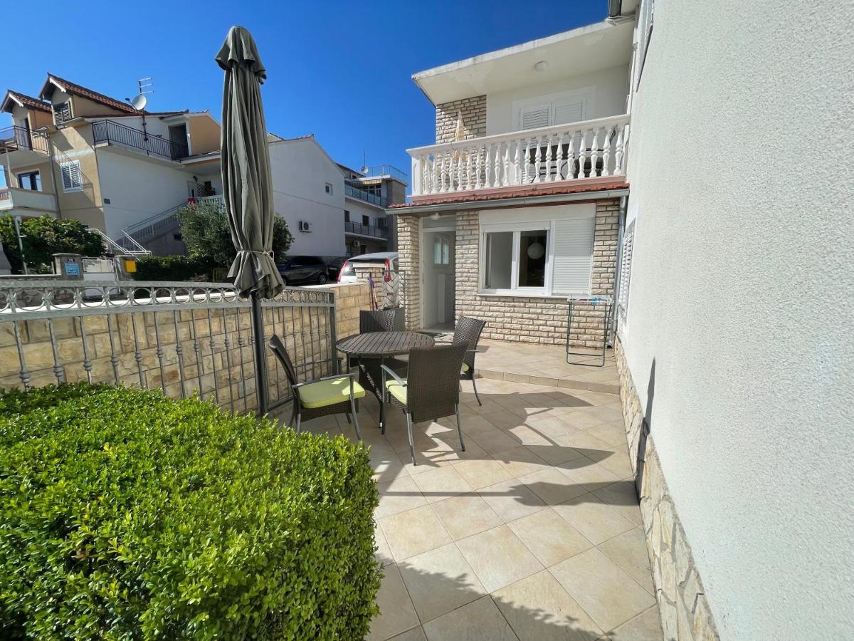 Guest House Micin Водице Екстериор снимка
