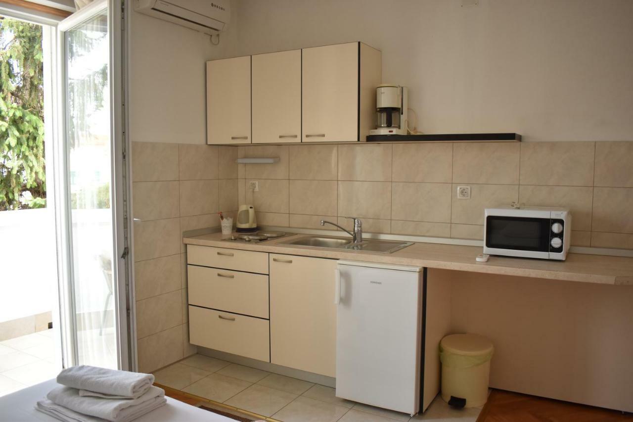 Guest House Micin Водице Екстериор снимка
