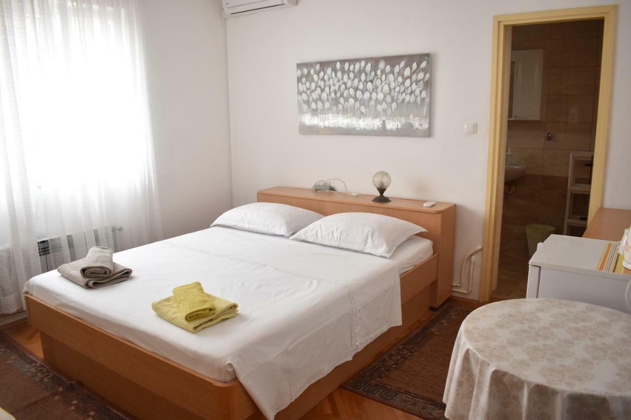 Guest House Micin Водице Екстериор снимка