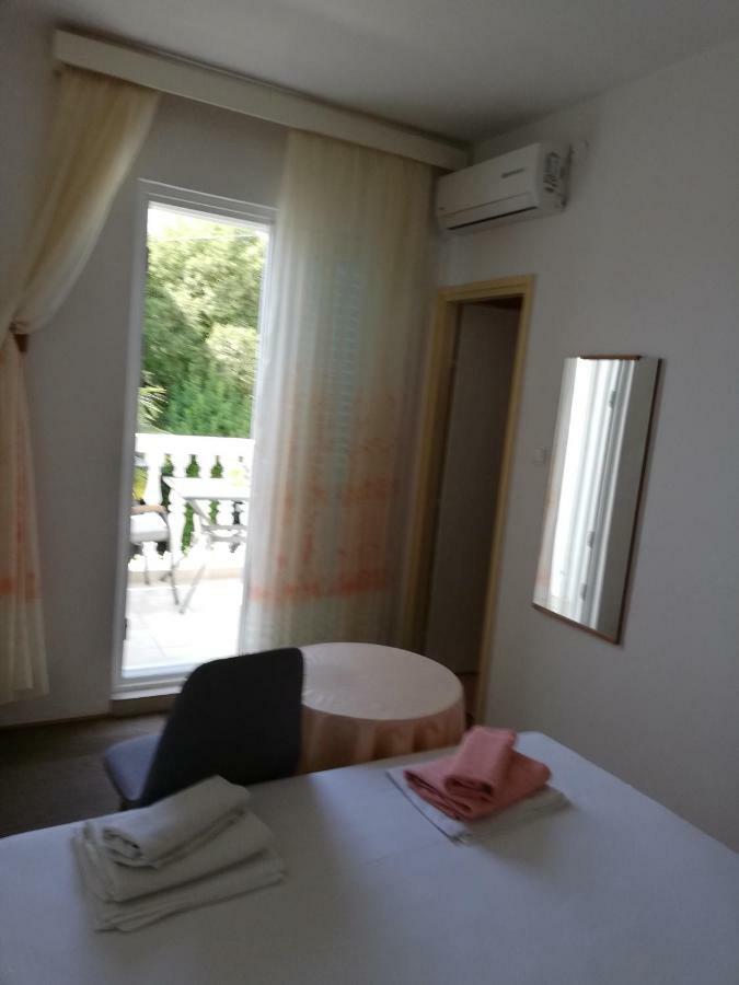 Guest House Micin Водице Екстериор снимка