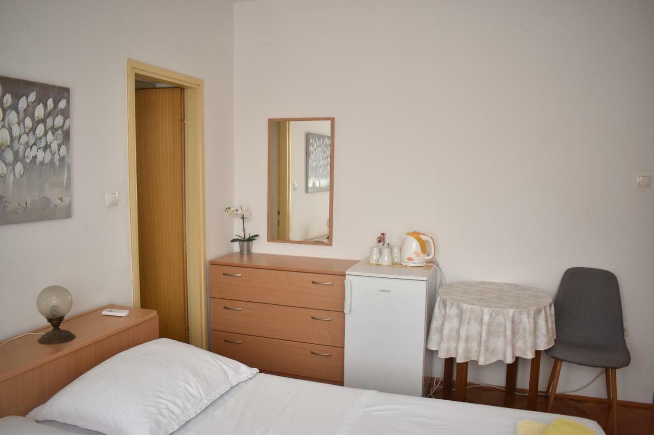 Guest House Micin Водице Екстериор снимка